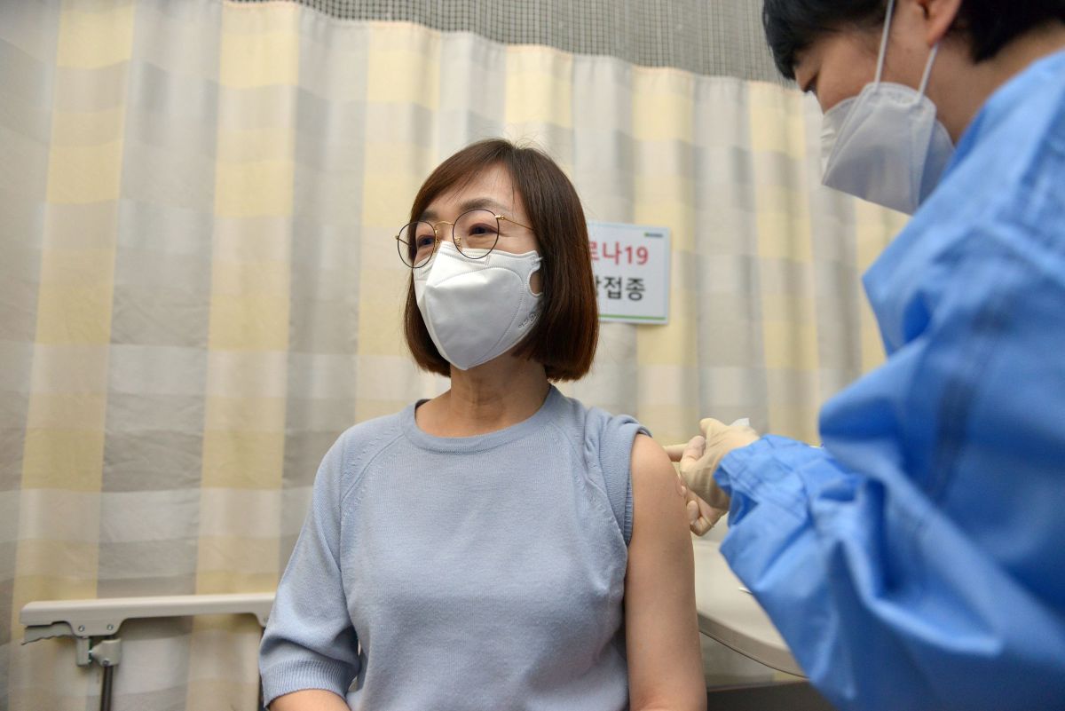질병관리청 백경란 청장 가짜 주사 사진