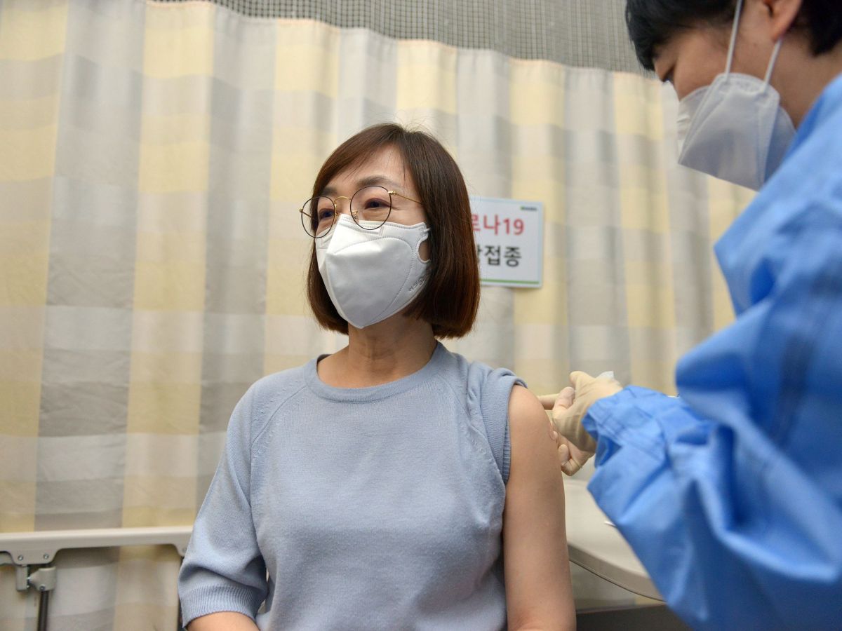 질병관리청 백경란 청장 가짜 주사 사진