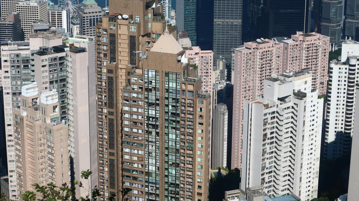 high rise buildings in hong kong skyline