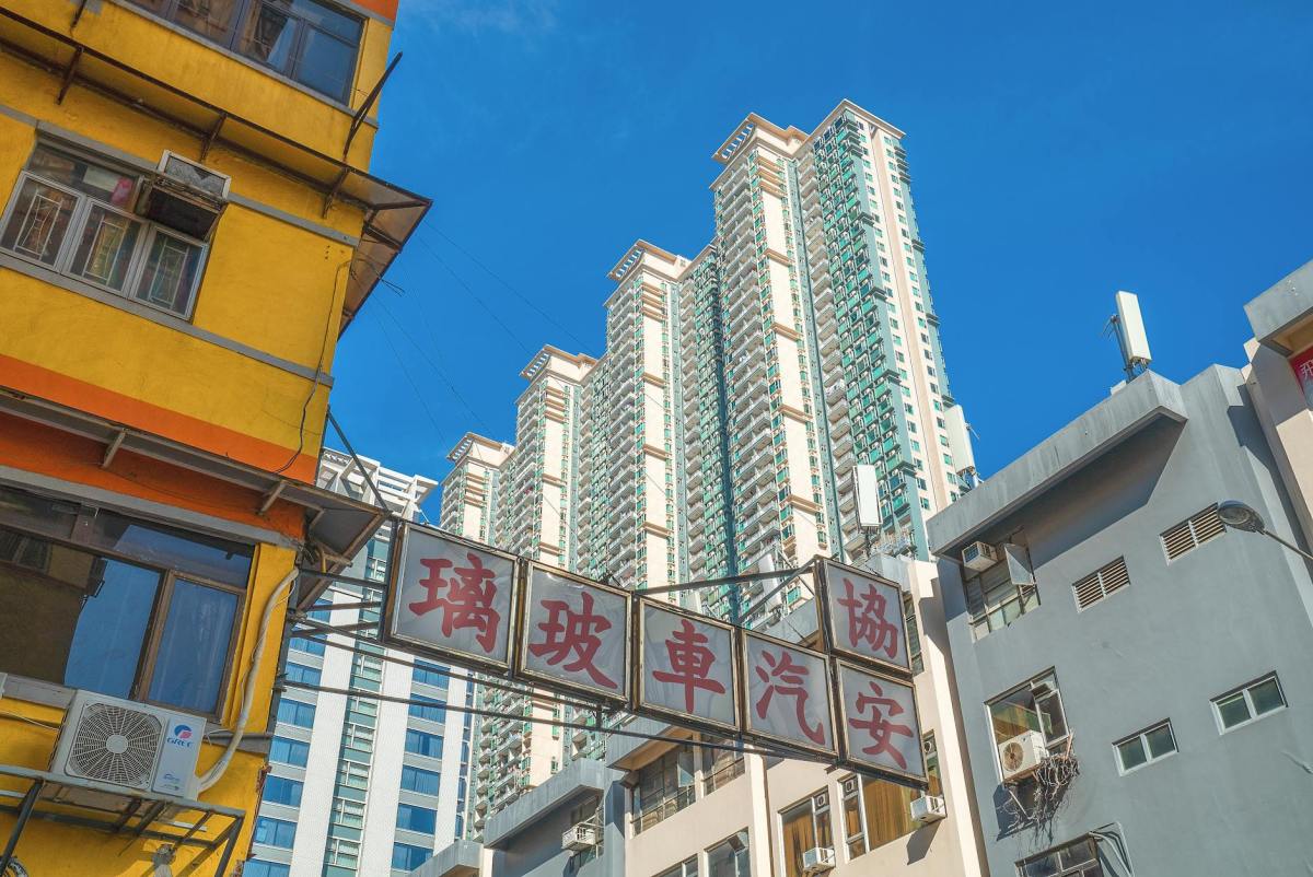 high rise buildings under blue sky